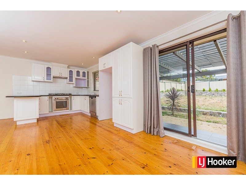 17 Pokana Circuit, Kaleen ACT 2617