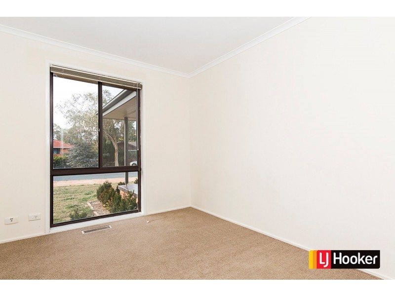 17 Pokana Circuit, Kaleen ACT 2617