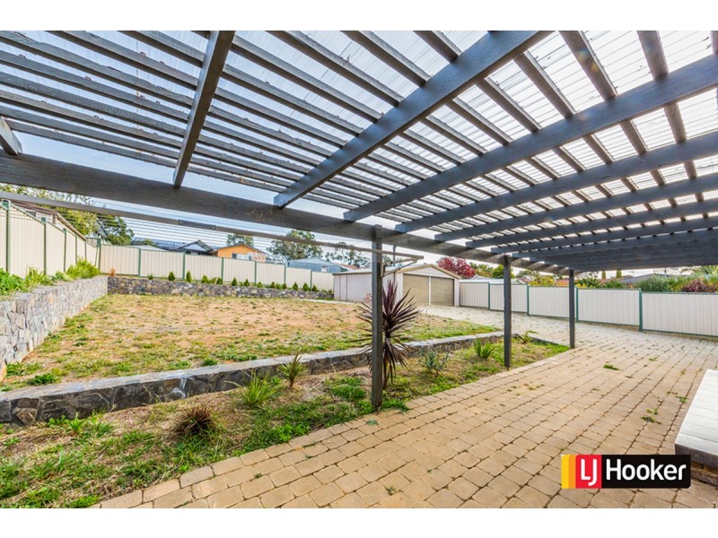 17 Pokana Circuit, Kaleen ACT 2617