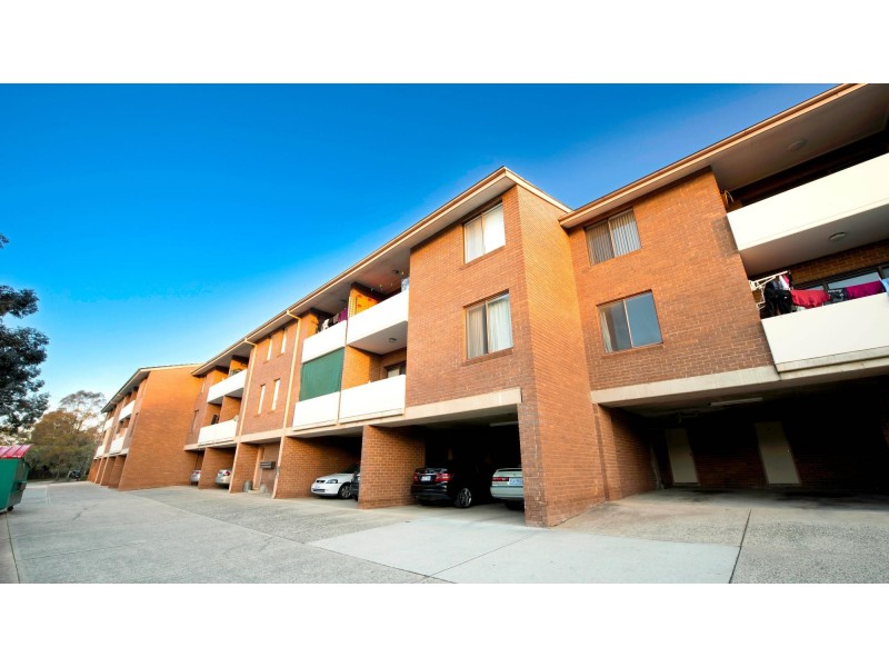 17/32 Springvale Drive, Hawker ACT 2614