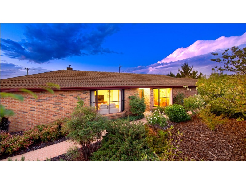 12 Capella Crescent, Giralang ACT 2617