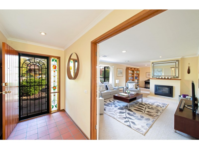 12 Capella Crescent, Giralang ACT 2617