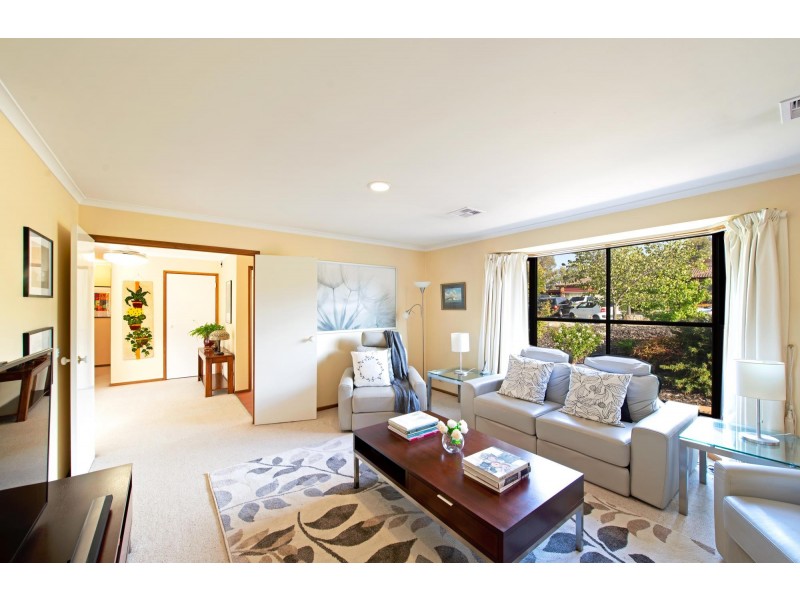 12 Capella Crescent, Giralang ACT 2617