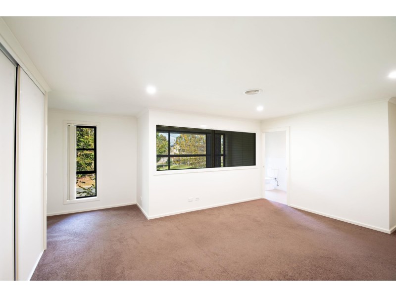 361 Anthony Rolfe Drive, Gungahlin ACT 2912