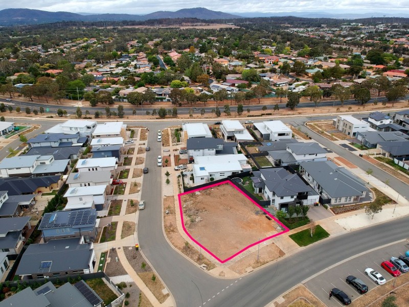 56 Wanderlight Avenue, Lawson ACT 2617