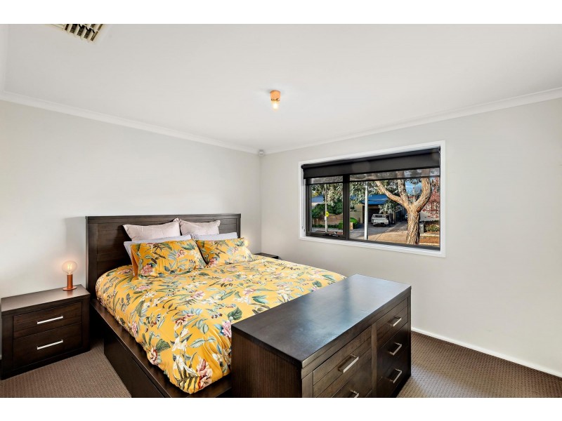 20 Fullagar Crescent, Higgins ACT 2615