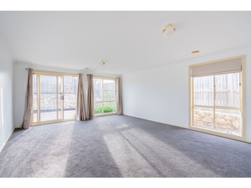 2 Fidler Court, Bruce ACT 2617