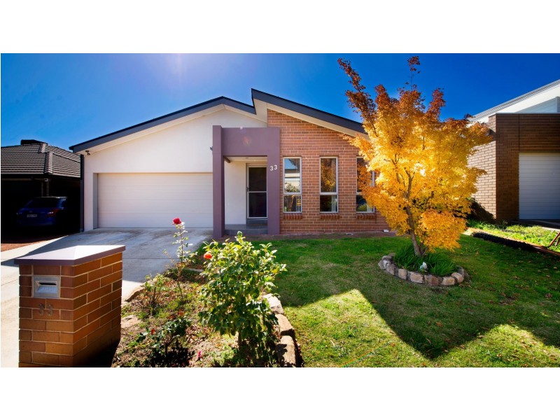 33 Paquita Street, Forde ACT 2914