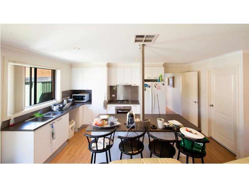 33 Paquita Street, Forde ACT 2914