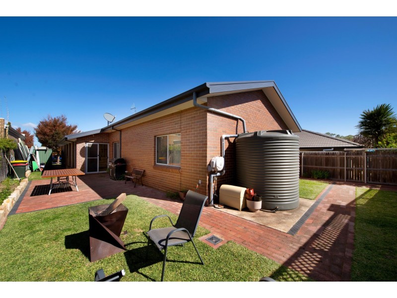33 Paquita Street, Forde ACT 2914