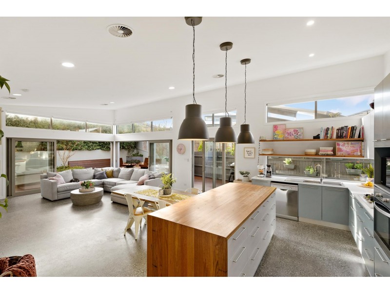 55 Dalkin Crescent, Casey ACT 2913