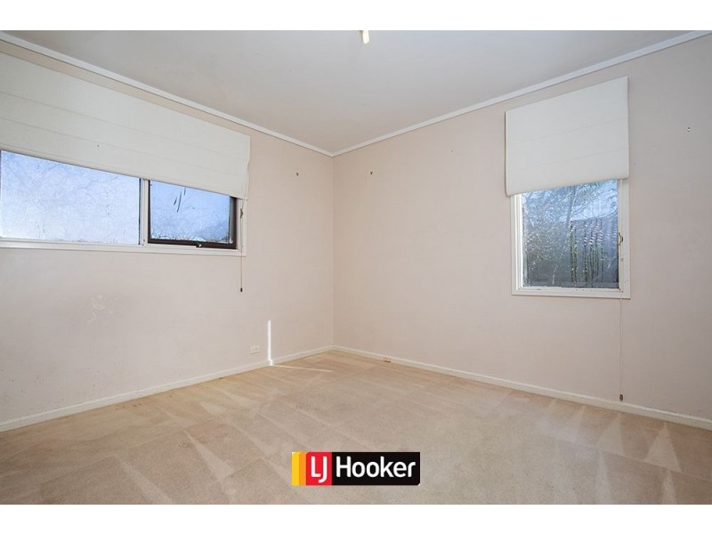 9 Dangar Place, Charnwood ACT 2615