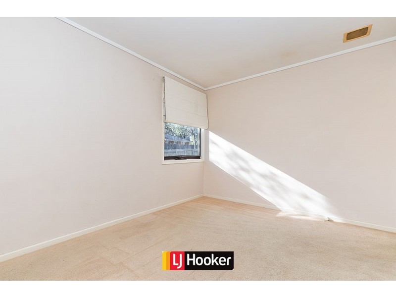 9 Dangar Place, Charnwood ACT 2615