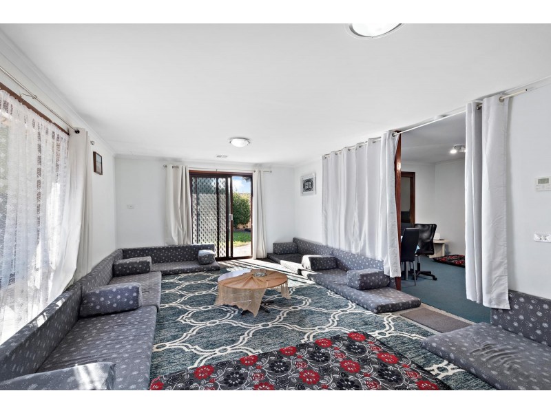 18 Burns Circuit, Mckellar ACT 2617