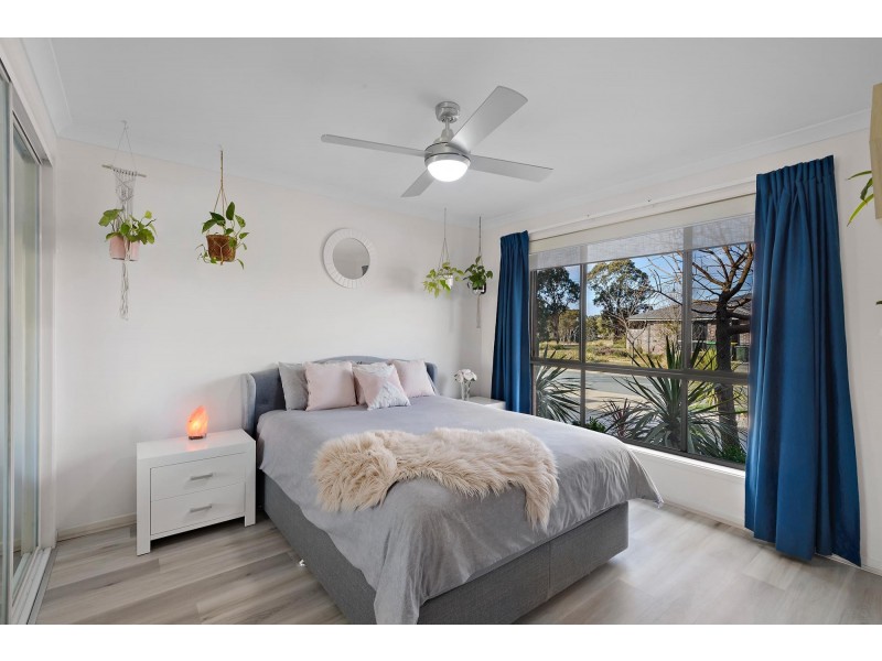 4 Ida Birchall Crescent, Macgregor ACT 2615