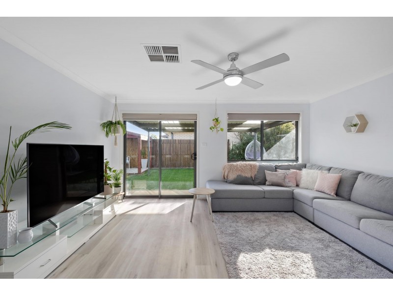 4 Ida Birchall Crescent, Macgregor ACT 2615