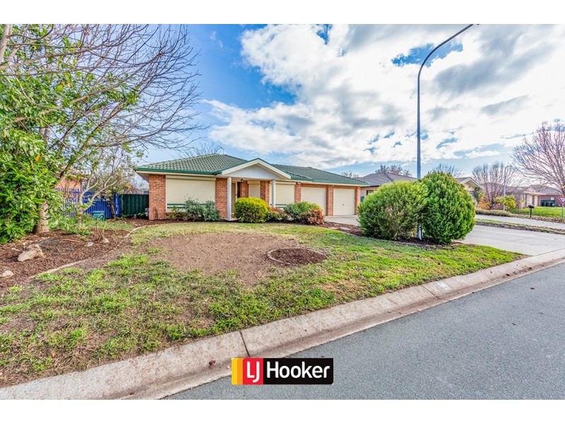 4 Coolgardie Street, Dunlop ACT 2615