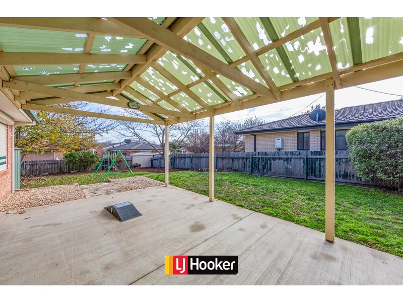 4 Coolgardie Street, Dunlop ACT 2615