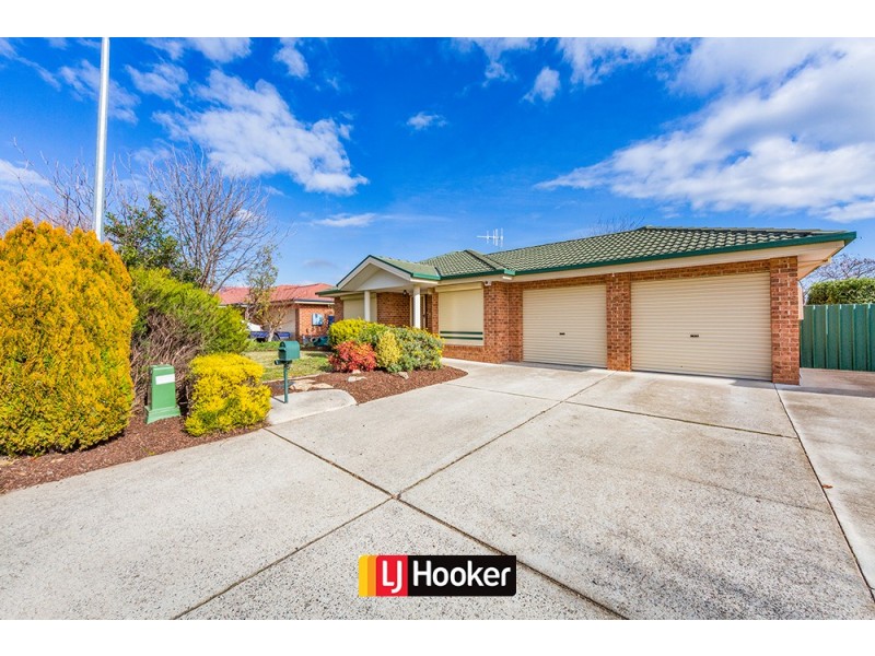 4 Coolgardie Street, Dunlop ACT 2615