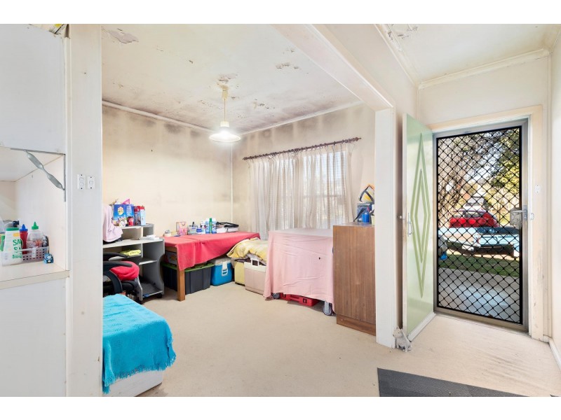 19 Dutton Street, Dickson ACT 2602