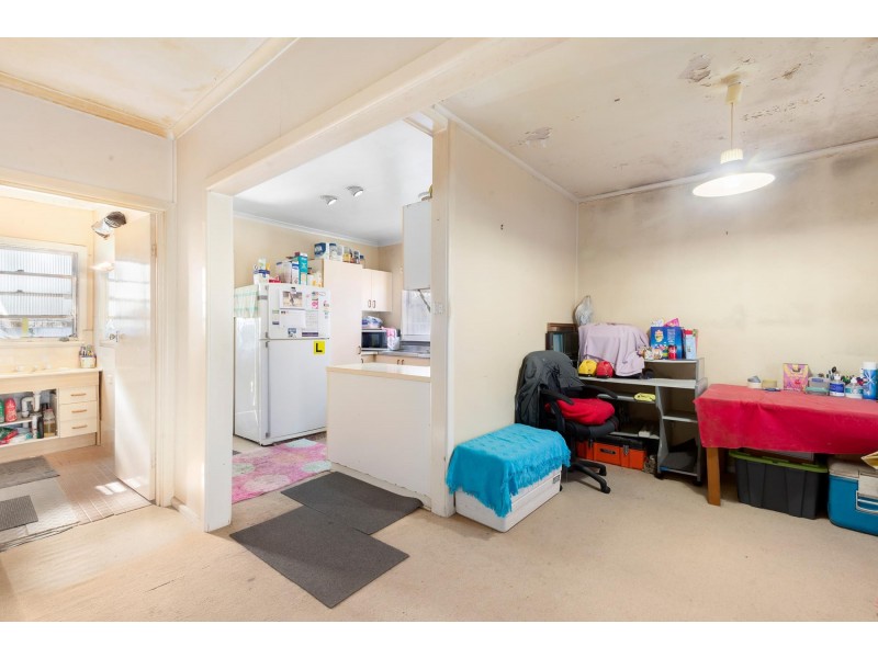 19 Dutton Street, Dickson ACT 2602