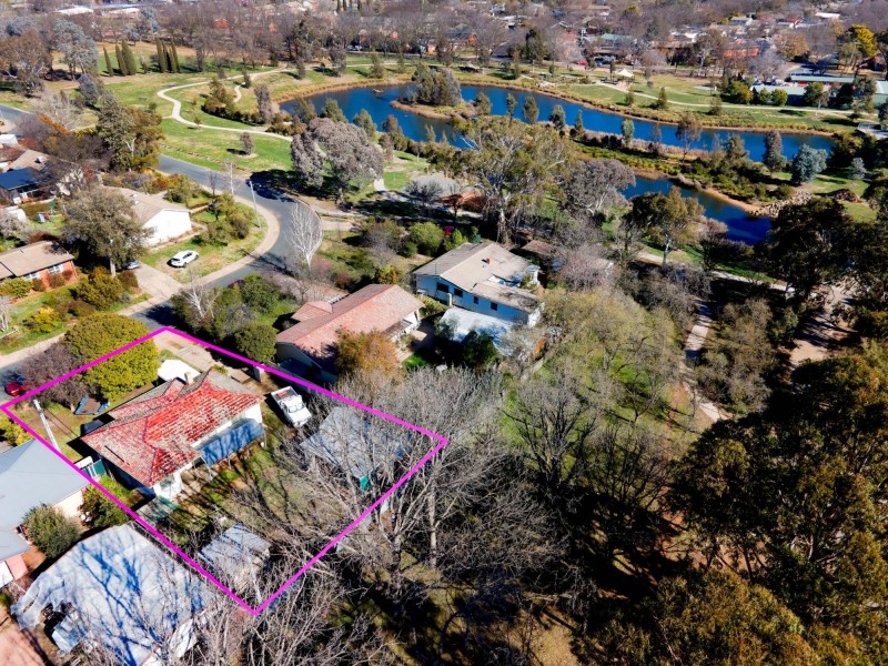 19 Dutton Street, Dickson ACT 2602