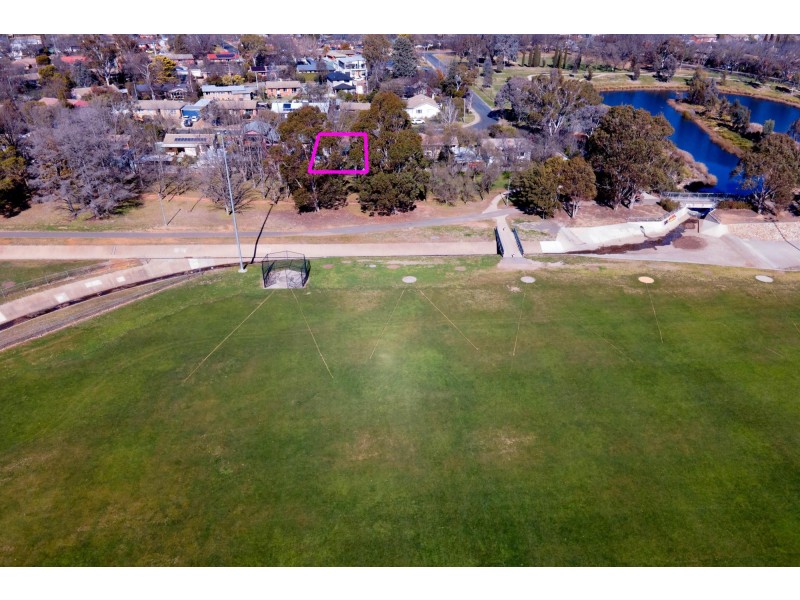 19 Dutton Street, Dickson ACT 2602