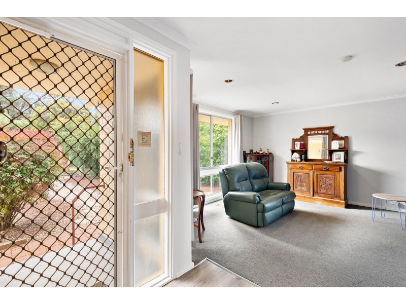 6 Nyawi Place, Giralang ACT 2617