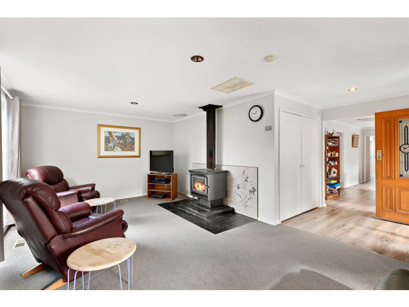 6 Nyawi Place, Giralang ACT 2617