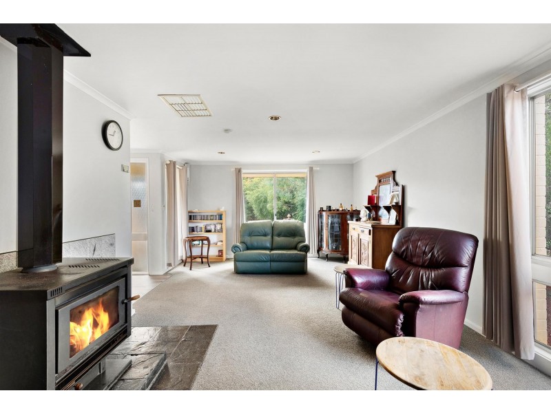 6 Nyawi Place, Giralang ACT 2617