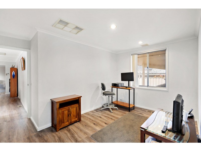 6 Nyawi Place, Giralang ACT 2617