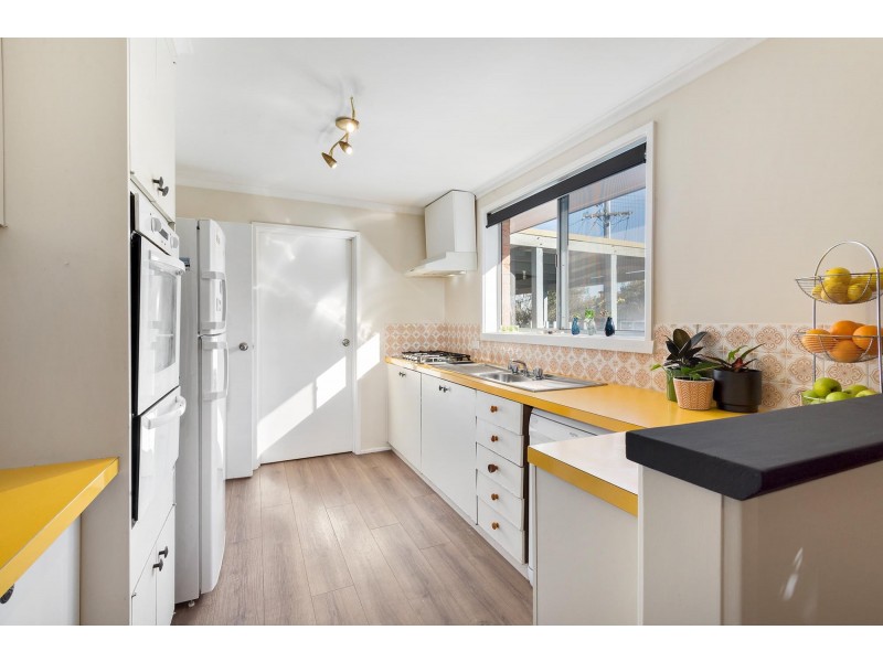 24 Sculptor Street, Giralang ACT 2617