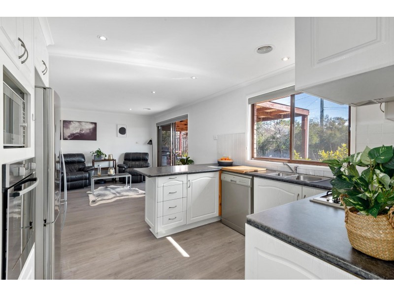 24 Burns Circuit, Mckellar ACT 2617