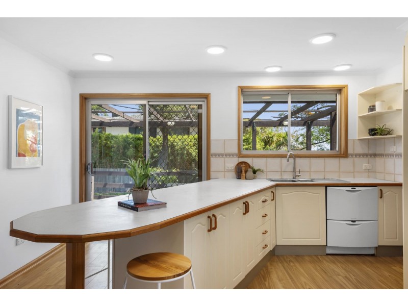 17 Phoenix Place, Giralang ACT 2617