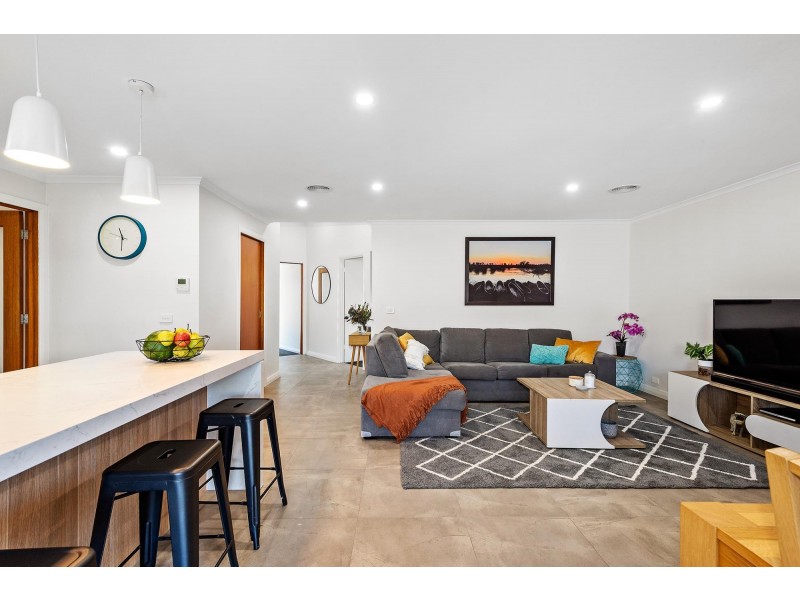 72 Longmore Crescent, Wanniassa ACT 2903