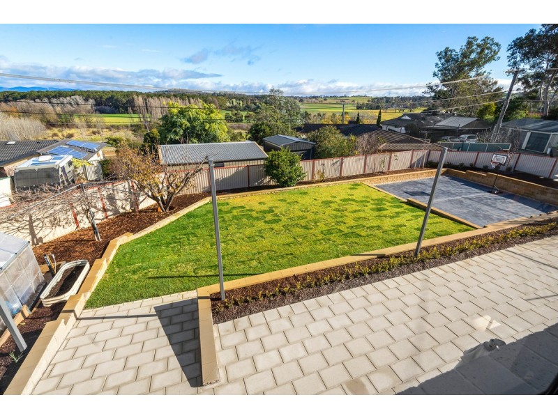 49 Baracchi Crescent, Giralang ACT 2617