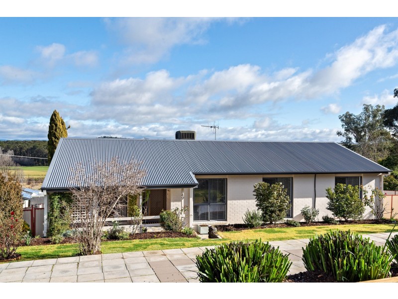 49 Baracchi Crescent, Giralang ACT 2617