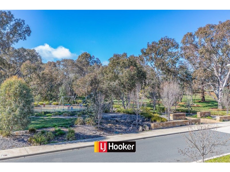 29/4 Thadoona Street, Crace ACT 2911