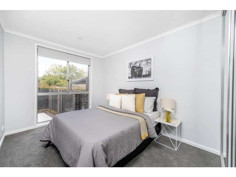 1/3 Lelta Place, Giralang ACT 2617