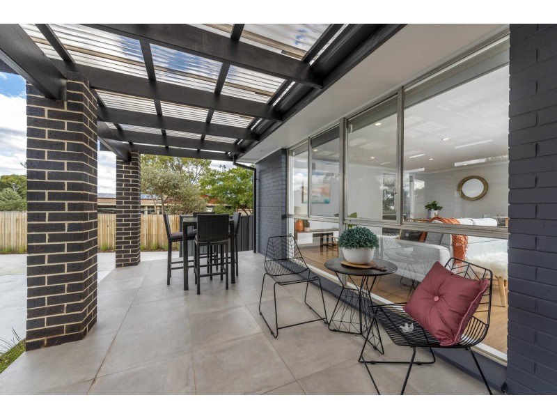 1/3 Lelta Place, Giralang ACT 2617