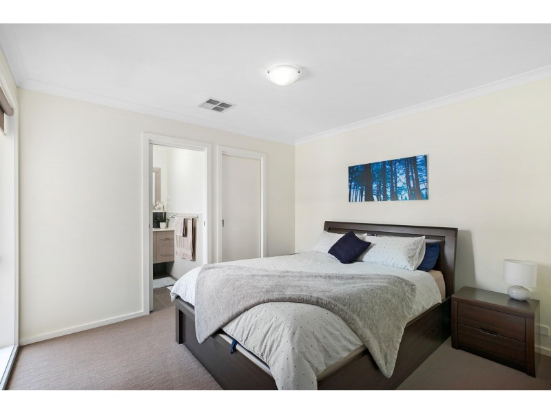 97 Essie Coffey Street, Bonner ACT 2914