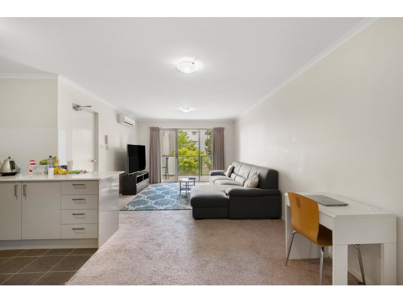 19/75 Elizabeth Jolley Crescent, Franklin ACT 2913