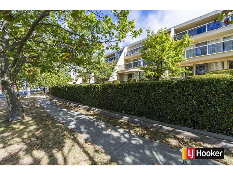 14B/9 Chandler Street, Belconnen ACT 2617