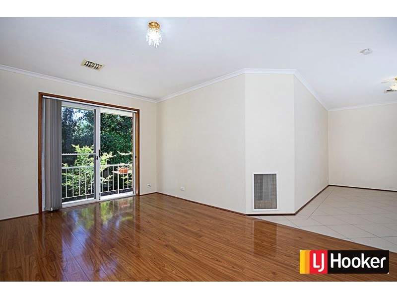 8 Edney Place, Isaacs ACT 2607