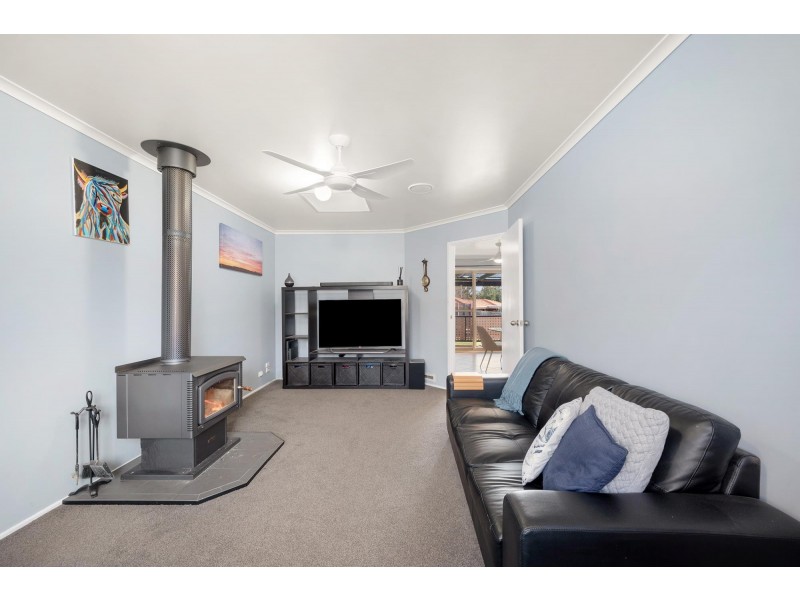 7 Brockway Circuit, Banks ACT 2906