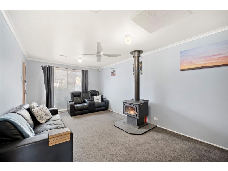 7 Brockway Circuit, Banks ACT 2906