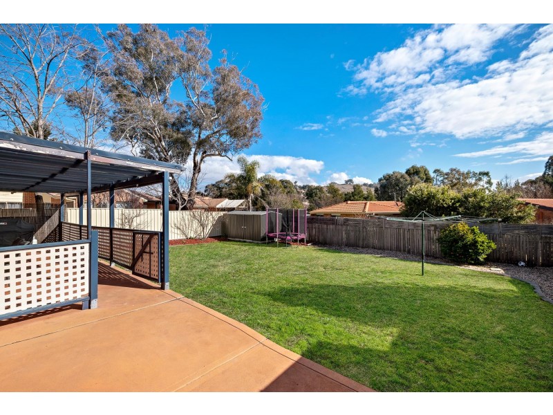 7 Brockway Circuit, Banks ACT 2906