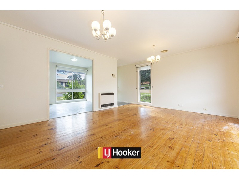 2 Nyawi Place, Giralang ACT 2617