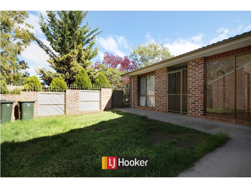 18 Fristrom Crescent, Lyneham ACT 2602