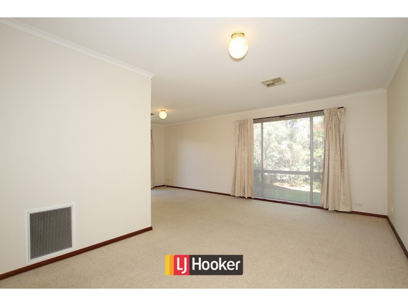 18 Fristrom Crescent, Lyneham ACT 2602